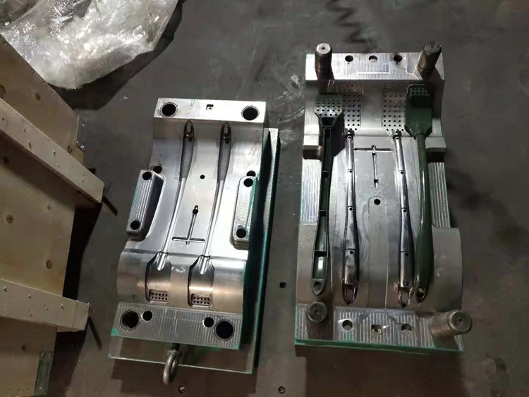 馬桶刷子模具及產(chǎn)品