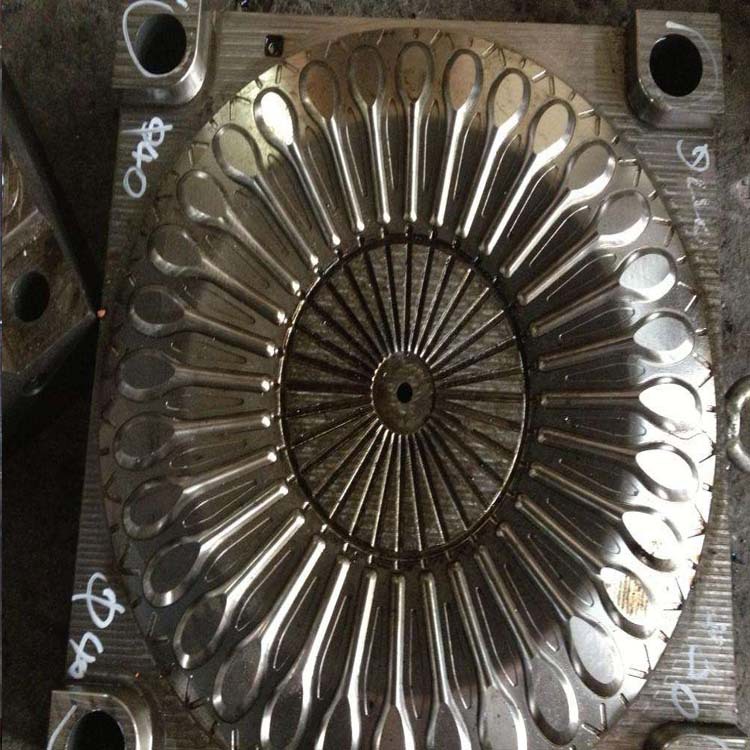 一次性勺子模具及產(chǎn)品