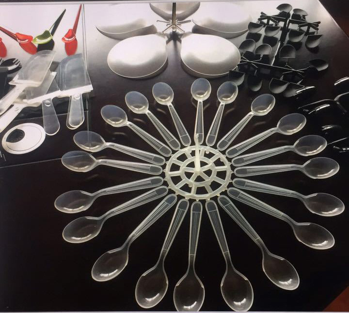 一次性勺子模具及產(chǎn)品